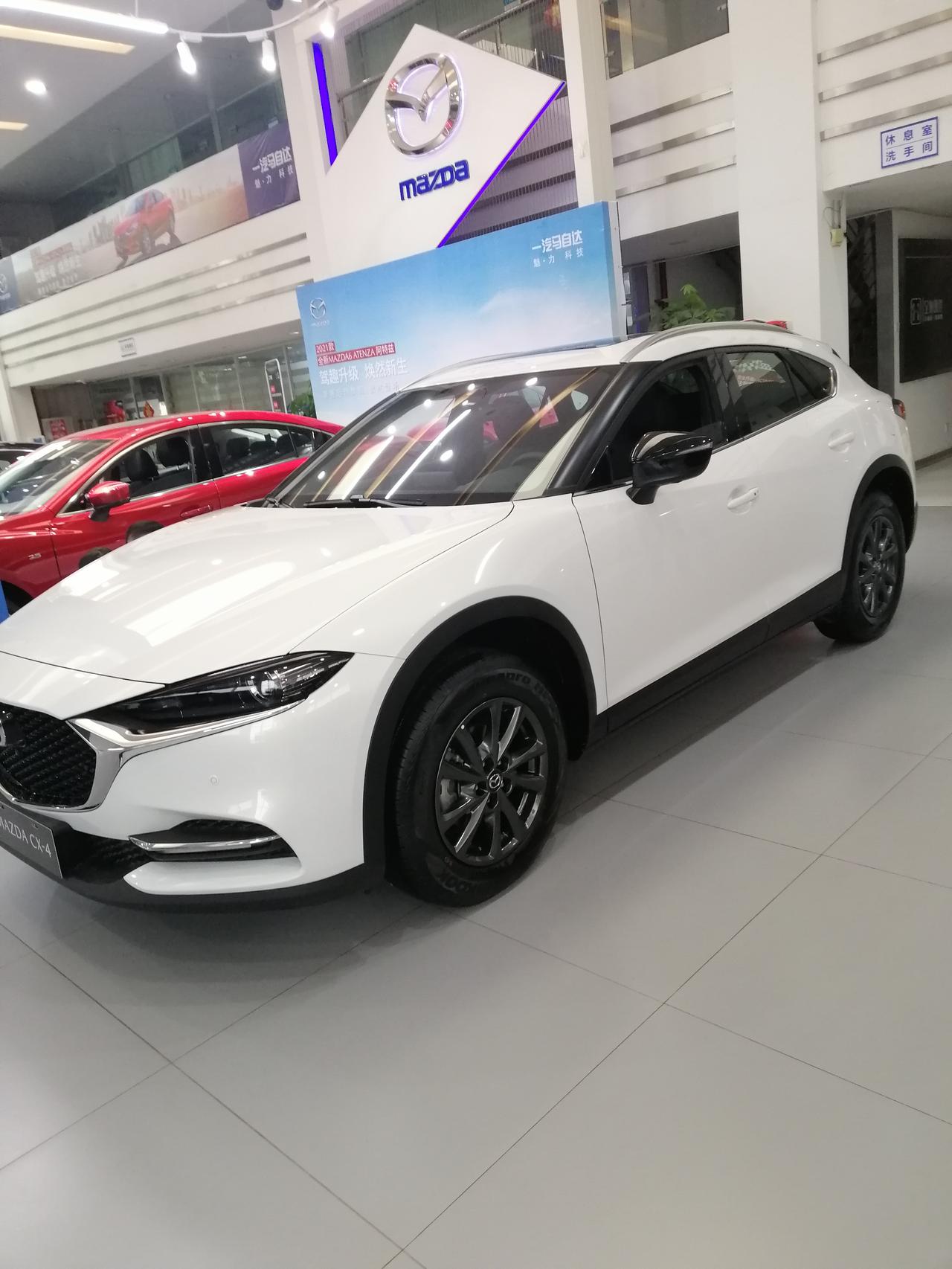 已买2021款马自达cx-4白色活力版,喜欢_马自达cx-4车友圈_懂车帝
