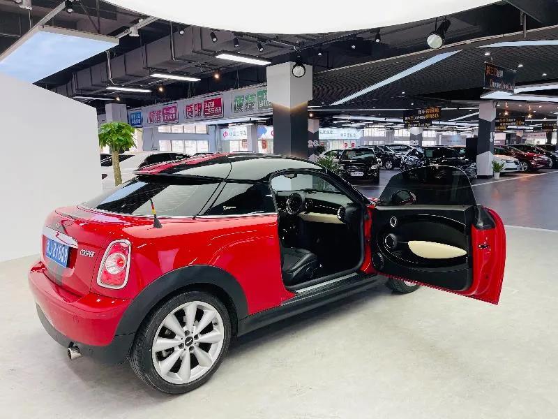 宝马minicouper58棒球帽双子星2013年1月排气量16稀罕车型13年mini