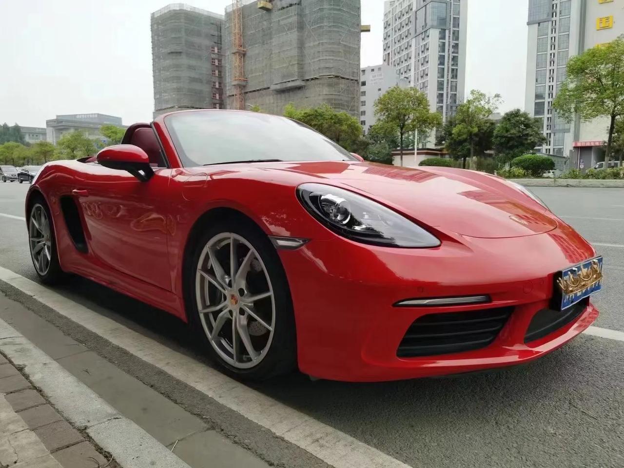 保时捷-718债权转让18年保时捷718软顶敞篷跑车,骚气西