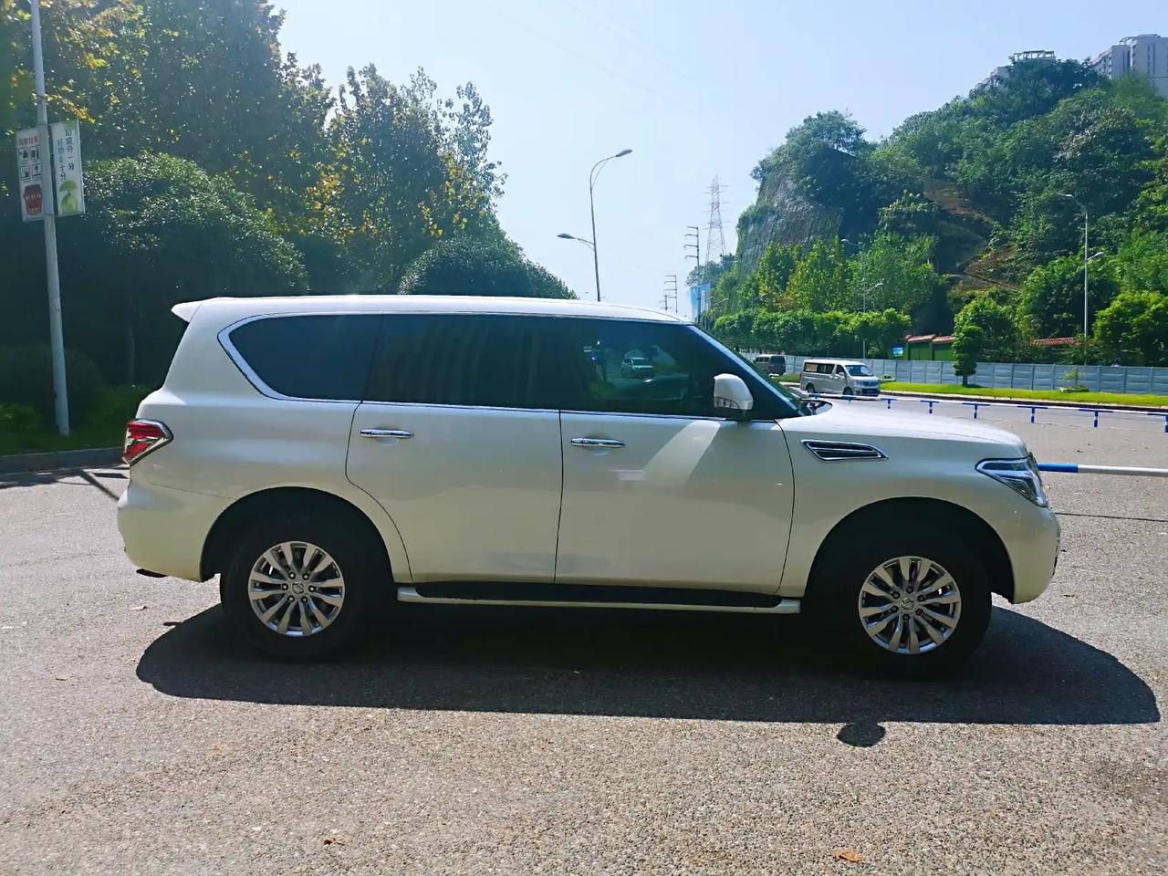 日产途乐,se版本 2017年9月主城一手,37000公里