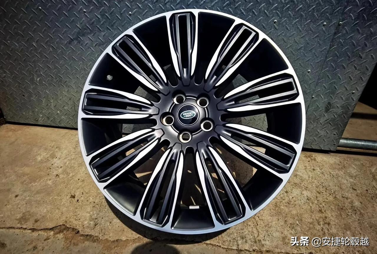 揽胜行政新车下原厂22寸意大利产无瑕疵装揽胜揽运发现路虎揽胜轮毂