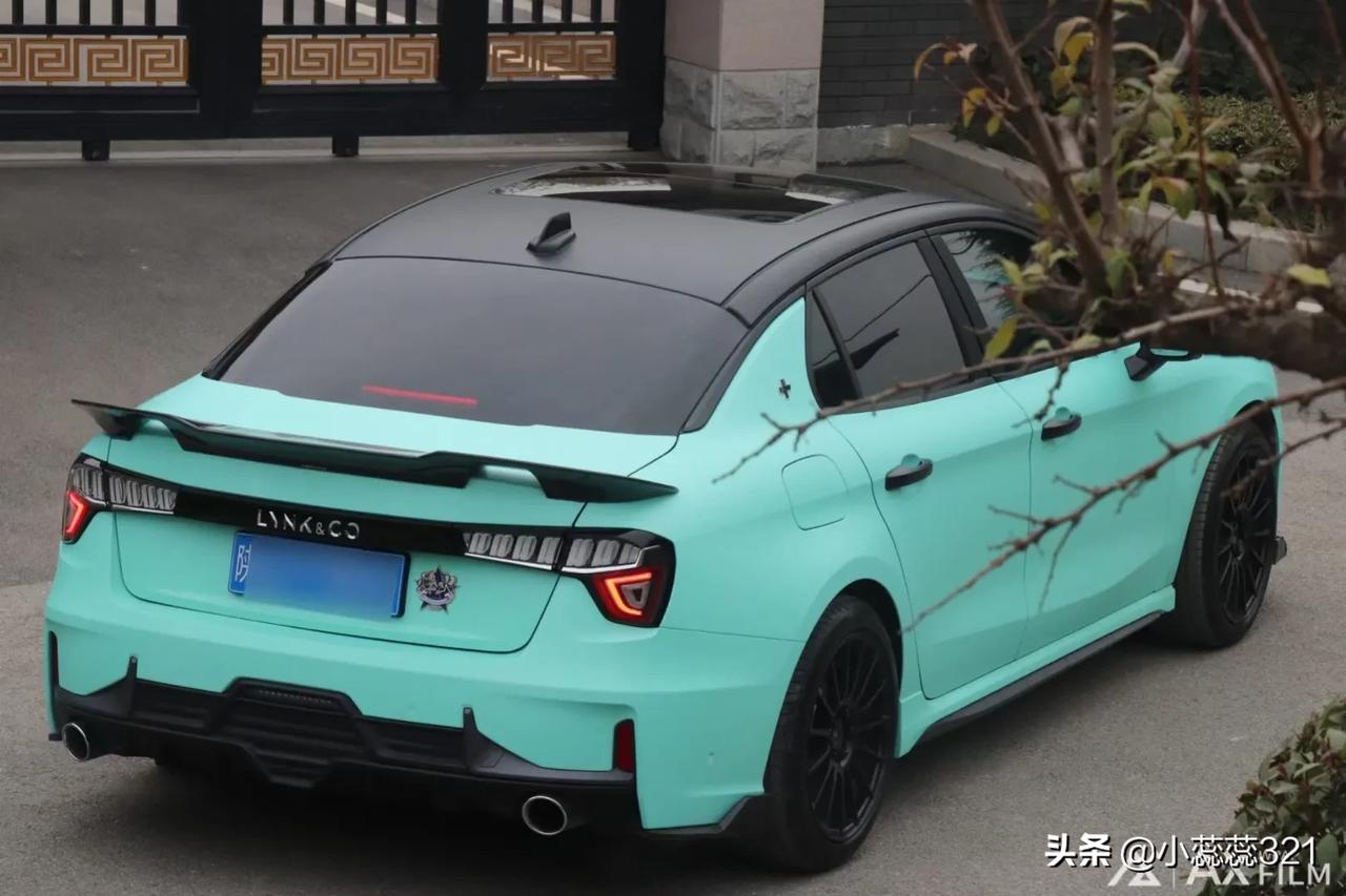 领克03改色蒂芙尼电光蓝这种神仙颜色够轻奢@领克汽车#汽车