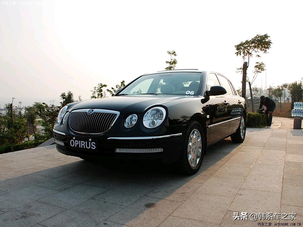 起亚当年的旗舰车型欧菲莱斯不是劳斯莱斯客户让找一个上摆臂这老爷车