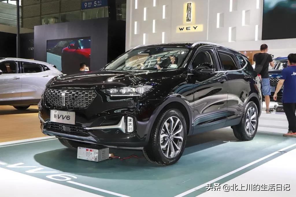 最近在看车,感觉长城魏系列,颜值特别的霸气,豪华感十足,是我