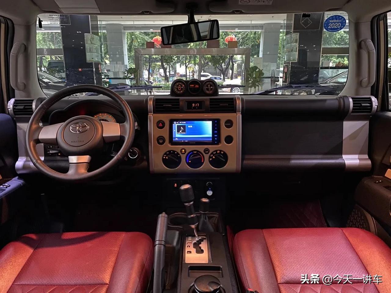 fj酷路泽40gxr只行驶2万公里双油箱气泵倒影差速锁车身同色中控面板7