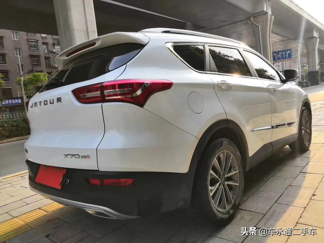 2018年10月上牌奇瑞x70,1.5t 自动悦行版,8速手