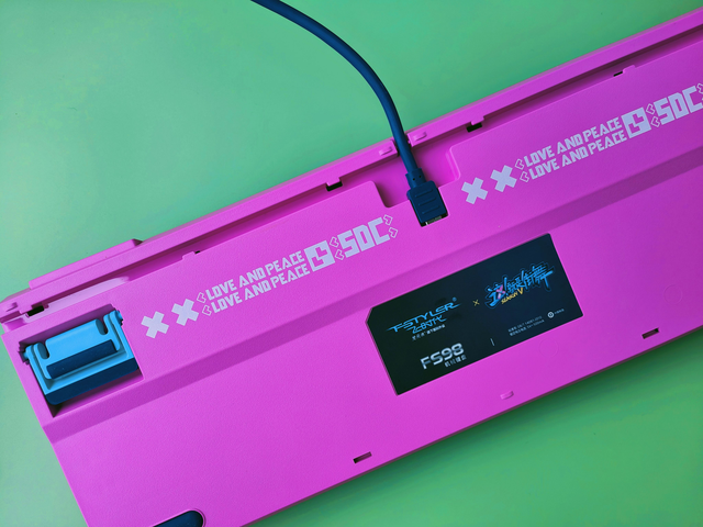 双飞燕飞时代联名“这，就是街舞”FS98机械键盘评测，一秒让你入潮！