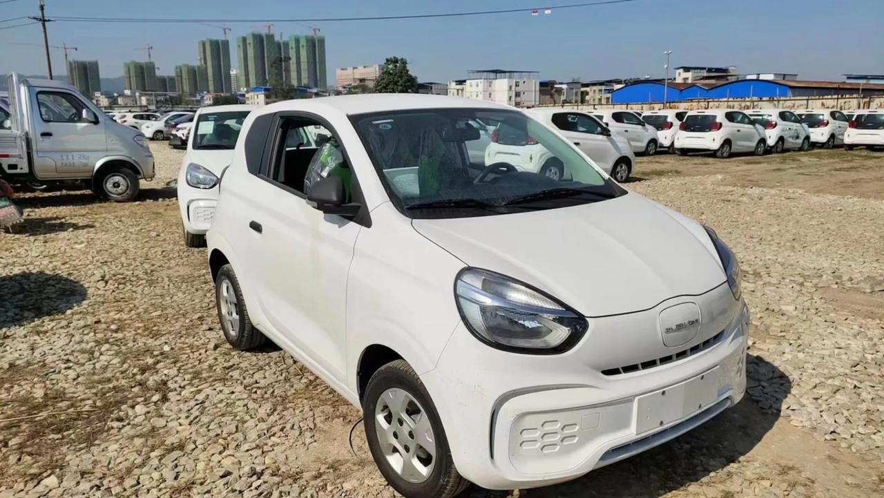 刚回一批科莱威4座现车数量有限先到先得