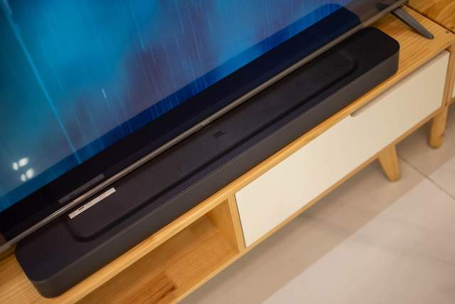 真正的物理外挂！让观影体验再提升，JBL RAB 300体验