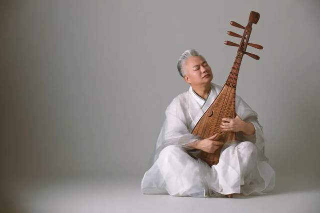 “国乐大师”方锦龙来啦！25日与云南民族乐团一起再掀国乐新风潮