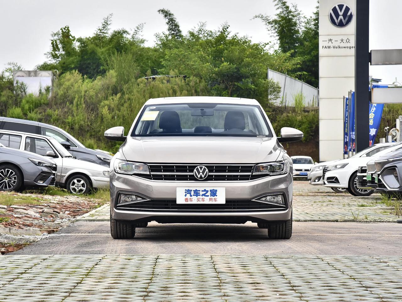 2021款宝来15l自动30周年纪念版现活动首付25w包牌包购置税全保上路