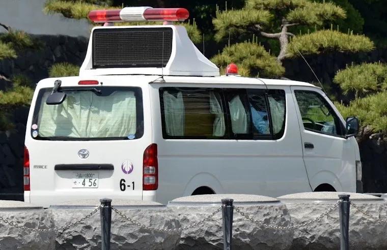 经典车欣赏~丰田海狮 toyota hiace 日本警车 警察本部问检车01-21