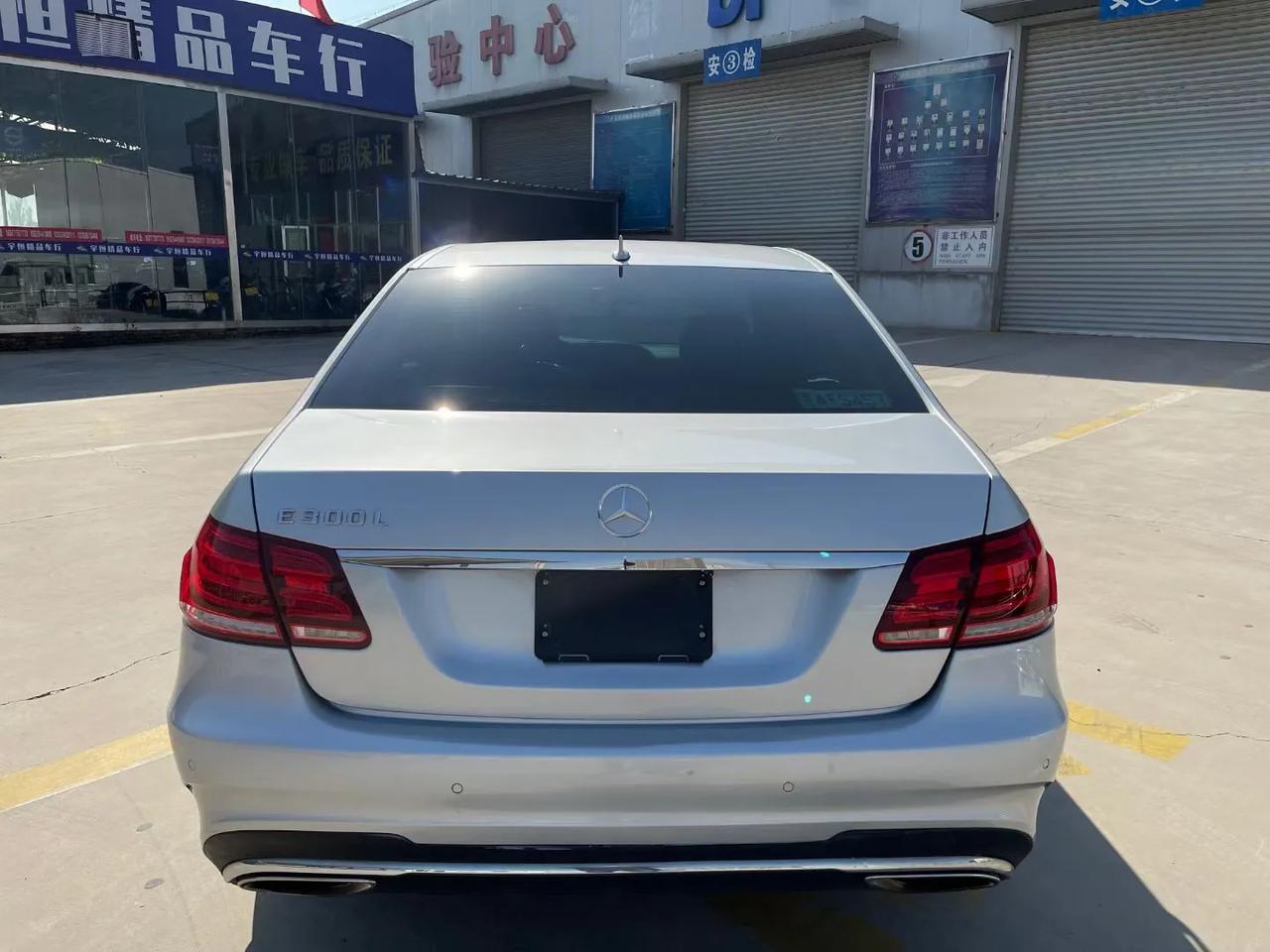 14年奔驰e260l时尚全车原版三大件原漆其余补漆实表9万多公里一手过