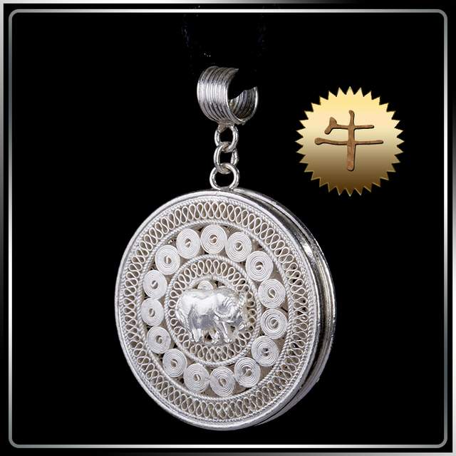 这一年，没做几件深刻意义的事，还好有几个“闪光”的决定聊以自慰