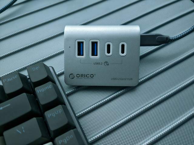 接口不够用奥睿科（ORICO）USB3.2分线器来帮你