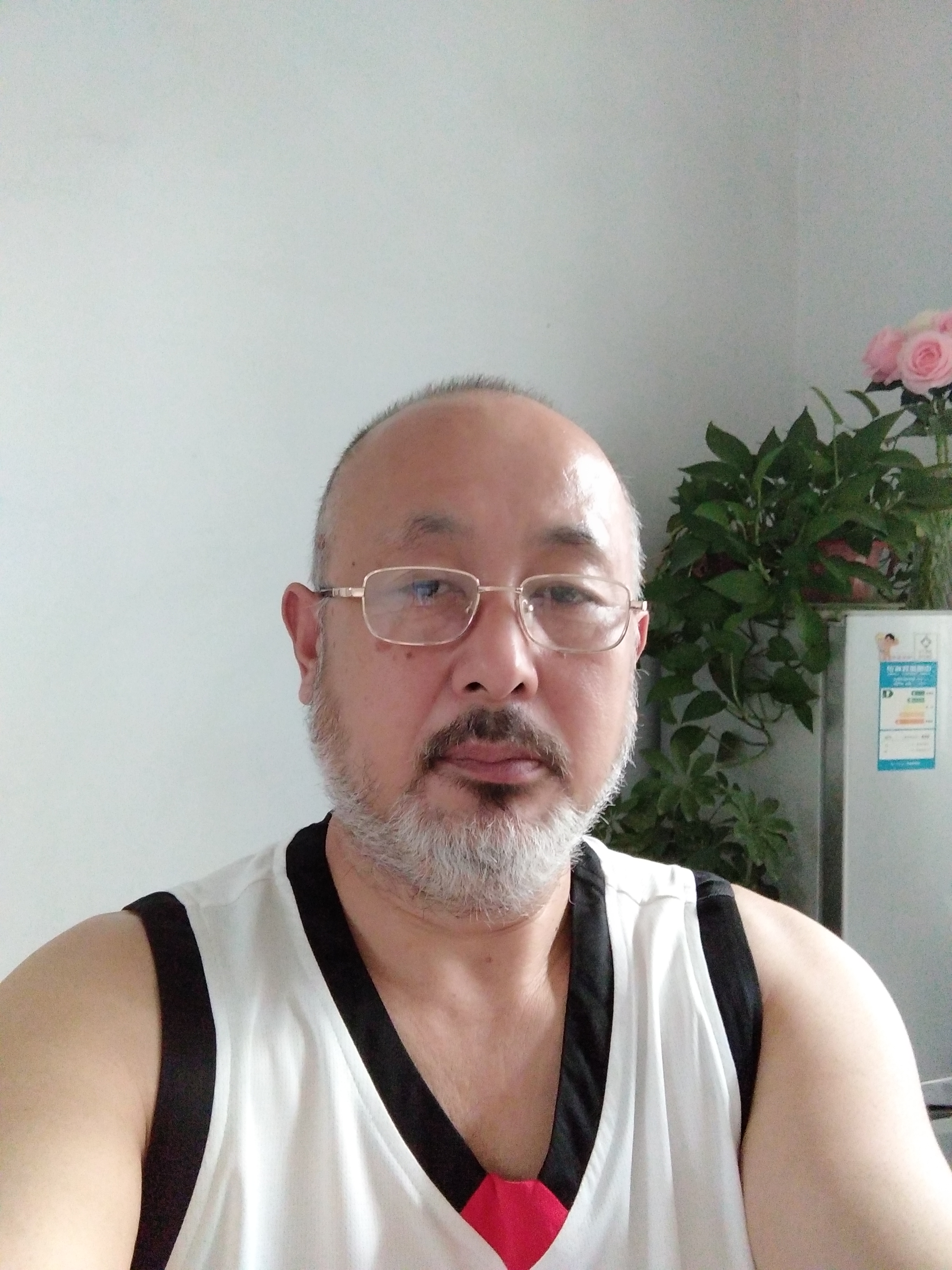几个月不赚钱能干出来吗