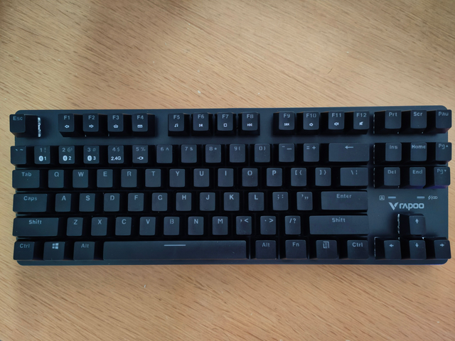 雷柏V500Pro-87机械键盘评测：既能无线连接也能有线连接