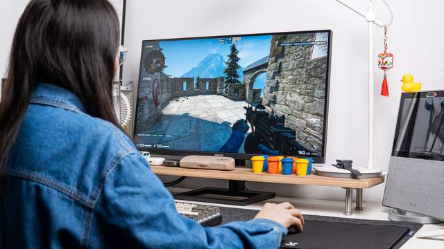 FPS游戏玩家新选择,能甩狙的雷柏V30W无线游戏鼠标