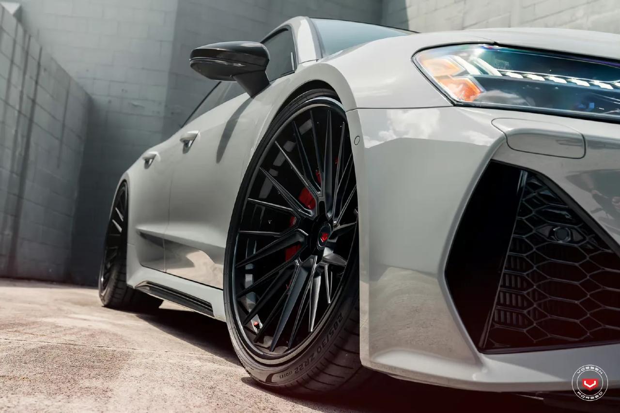 而在现实中卖不过德系# #黑武士# #奥迪改装# #低趴# #奥迪# #奥迪rs7