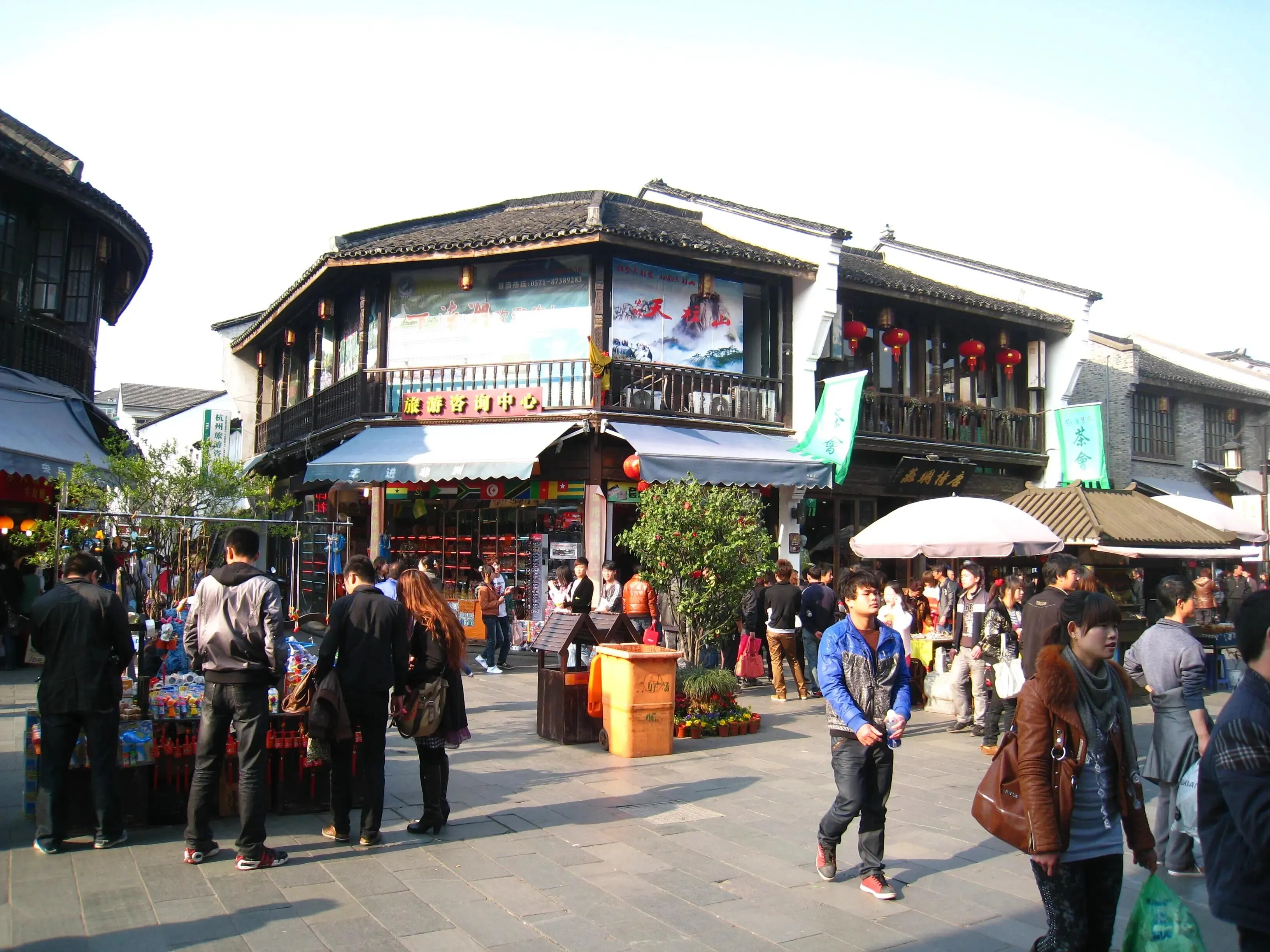 杭州月入一万真的低吗