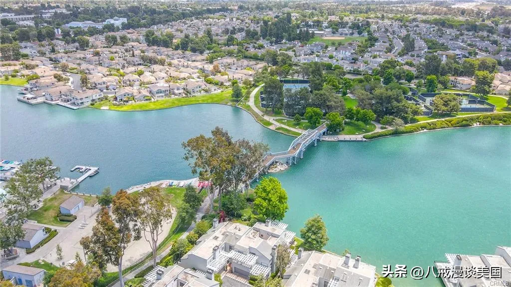 月入3500的梳妆台 500元就可以完成的梳妆台