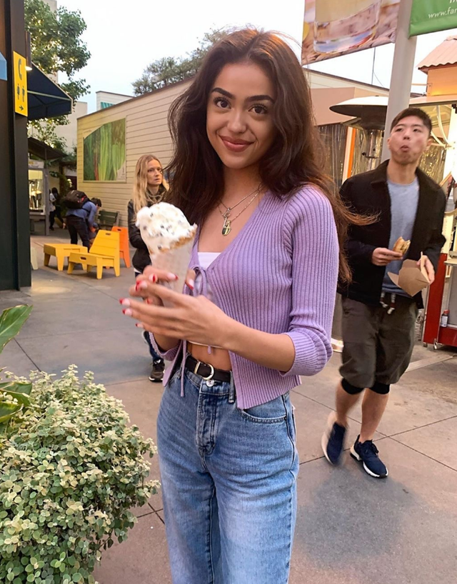 时尚博主Naileadevora：甜美与性感并存的小姐姐