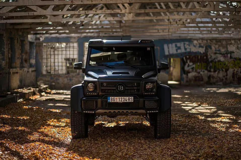 巴博斯黑化后的奔驰大g4405太帅了奔驰