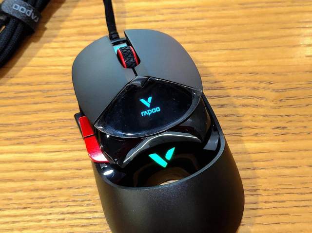 雷柏VT960S无线游戏鼠标，开启OLED屏幕+RGB灯酷炫游戏新体验