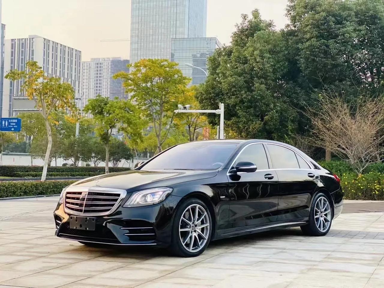 奔驰s450 新到2020年差一个上牌奔驰s450l 四驱臻