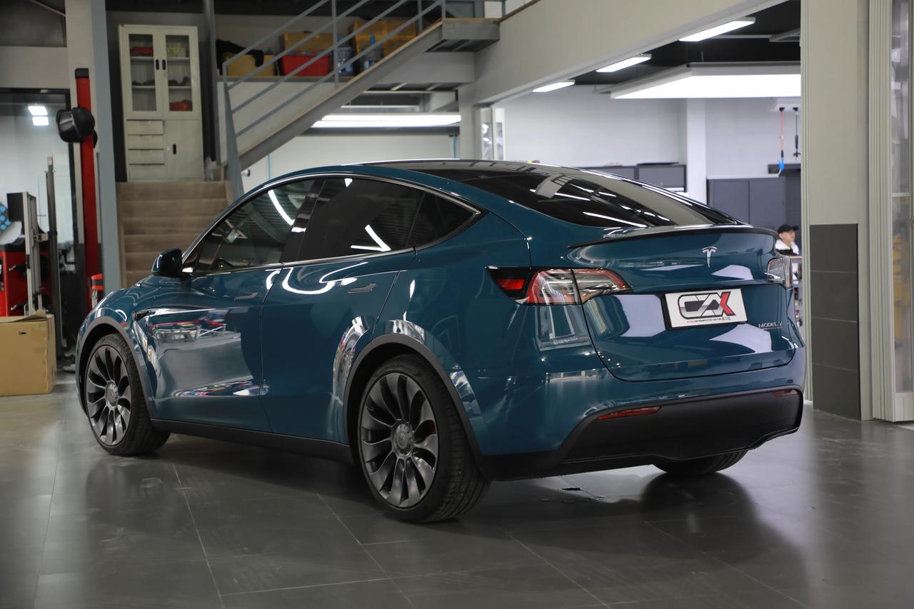 特斯拉model y p改色贴膜 ax pet深邃蓝完工 源