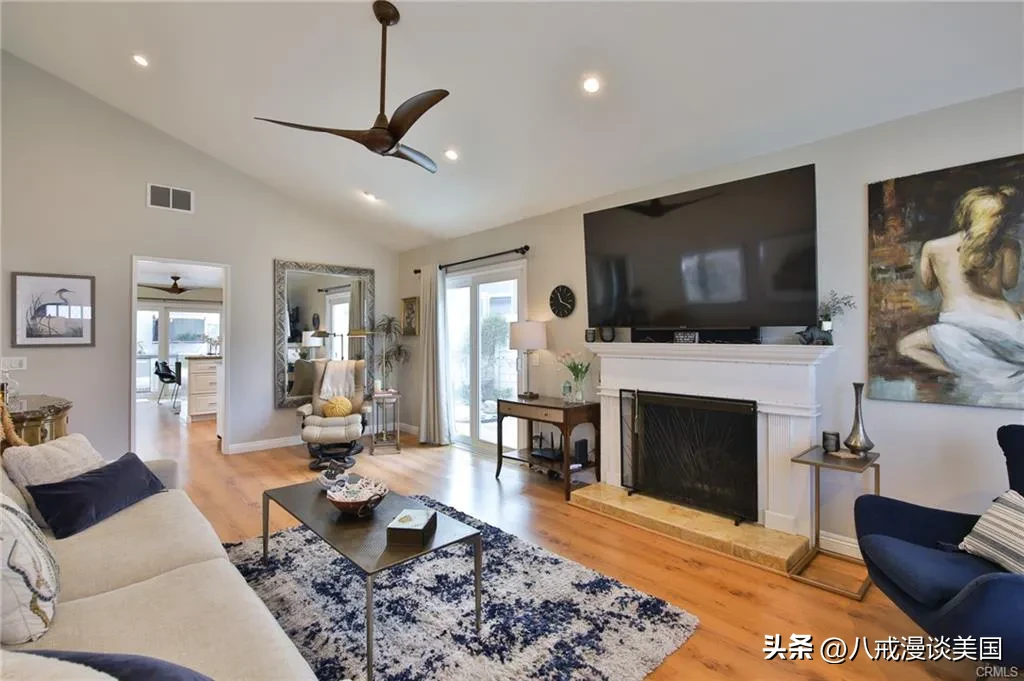 月入3500的梳妆台 500元就可以完成的梳妆台