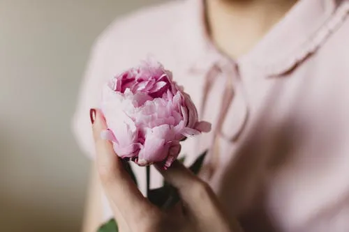 多少女人不上班赚钱