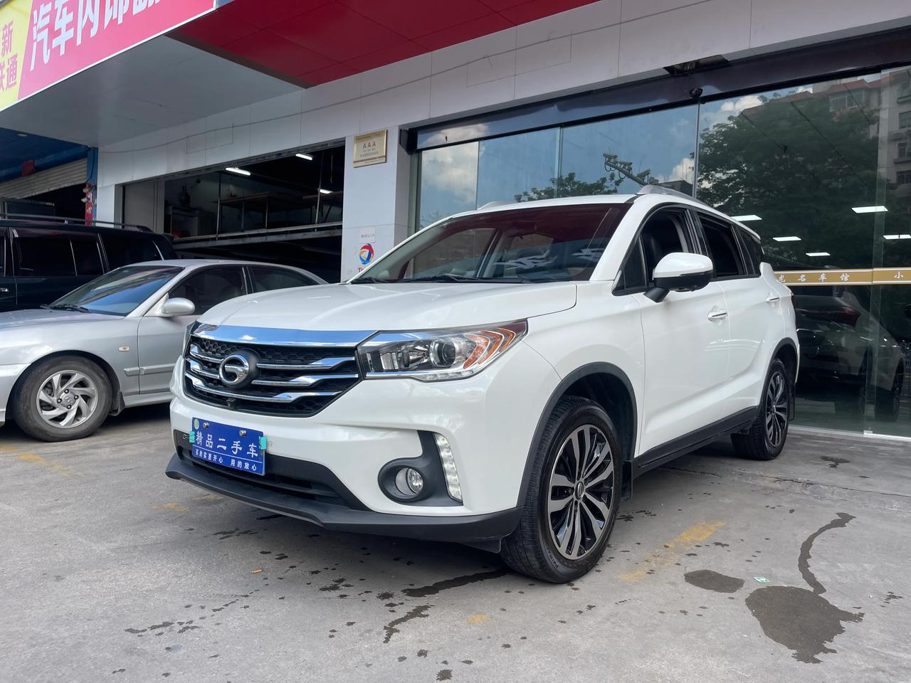 传祺gs4 17款235t 自动两驱豪华智联版 17年9月