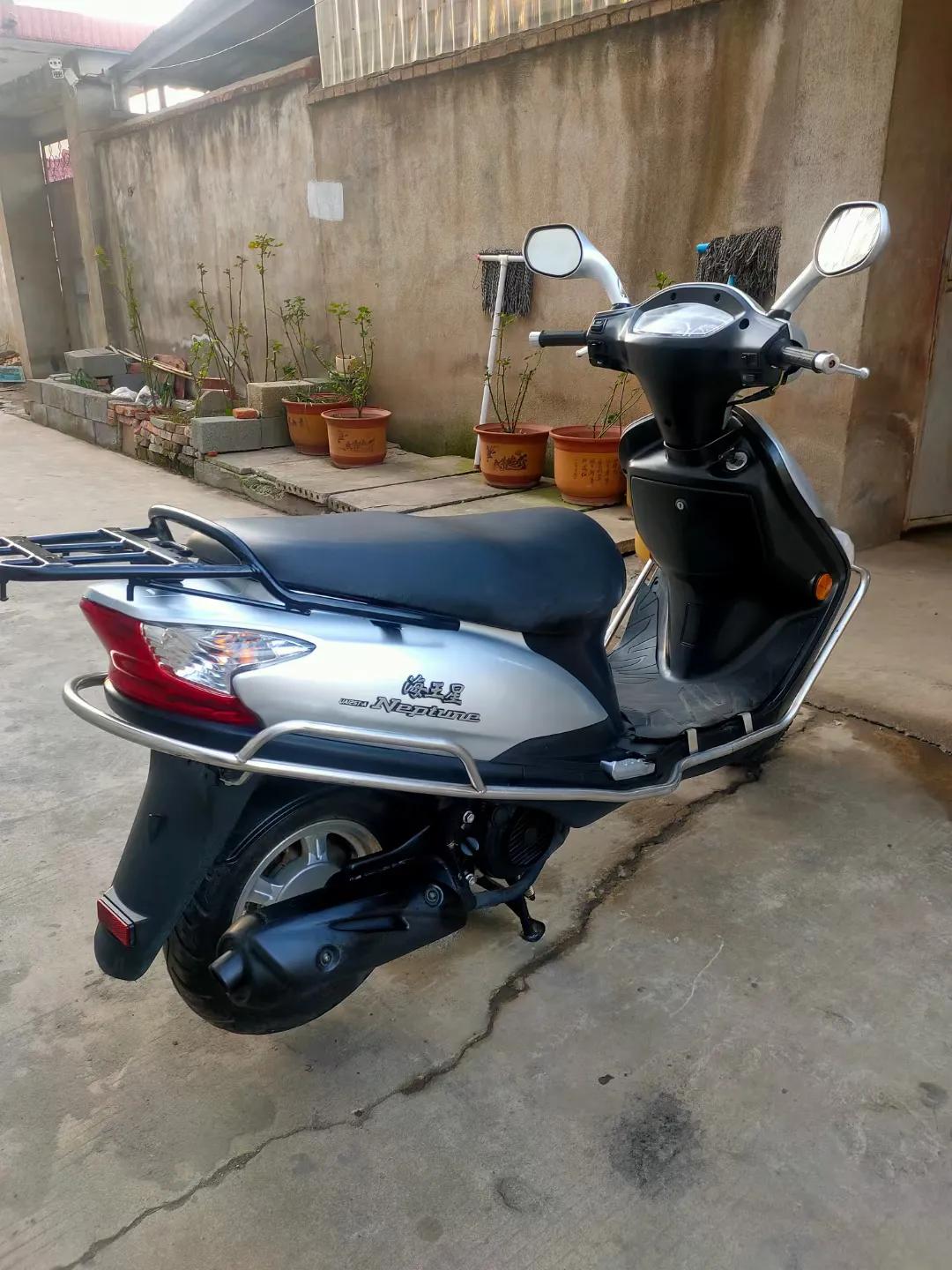 国三铃木海王星,精品车况,125黄金排量,全车原版原漆,机器