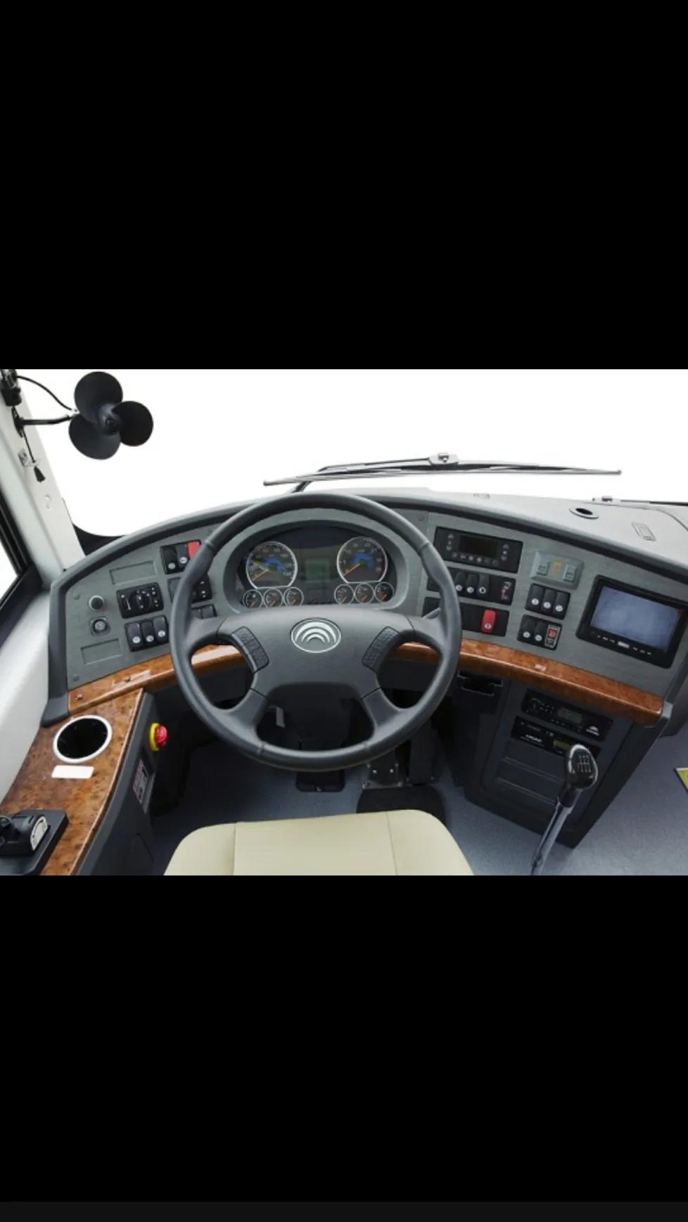 本人a1驾照,第一次开宇通客车 感觉这宇通客车的档位真的是太_4/18页