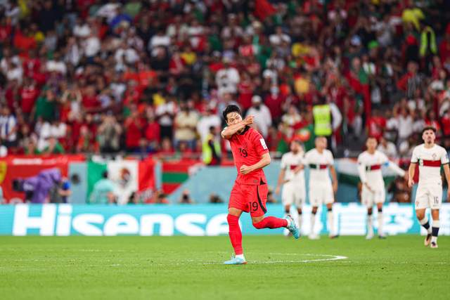 绝处逢生，C罗帮助韩国队战胜葡萄牙，太极虎淘汰赛对阵五星巴西