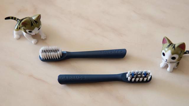 专业护理，呵护牙齿，舒摩斯（CAREMOS）欧拉电动牙刷！