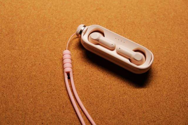 口袋里的太空舱-滑动开启蓝牙耳机音乐新体验