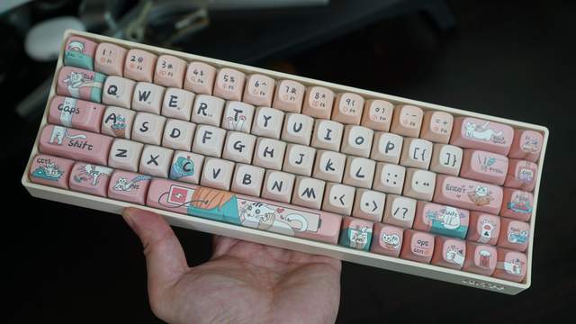 始于颜值，忠于体验！好看又好用非属洛斐小翘机械键盘莫属