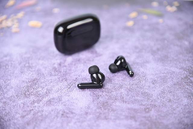 荣耀Earbuds 3 Pro评测：降噪音质双优，2022真无线降噪耳机新标杆
