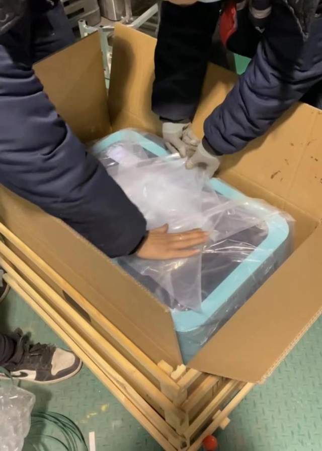 身边的“商机”抓不住，大趋势背后的“路数”读不全，向上游还是往下走？