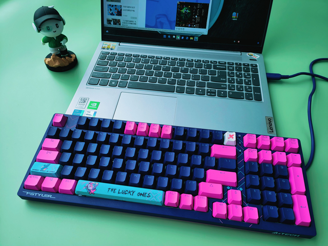 双飞燕飞时代联名“这，就是街舞”FS98机械键盘评测，一秒让你入潮！