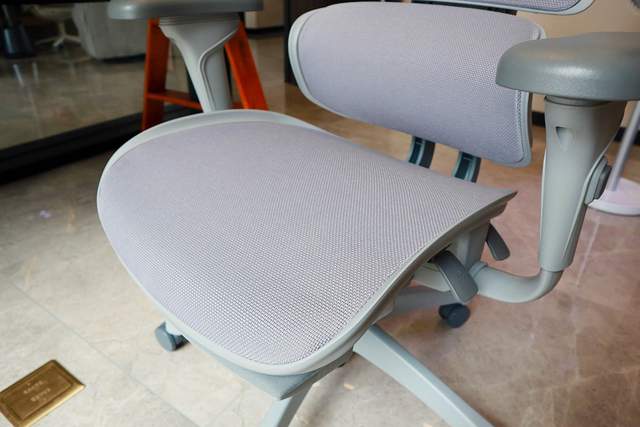 千元档坐感最舒适的工学椅，网易严选工程师系列人体工学椅体验