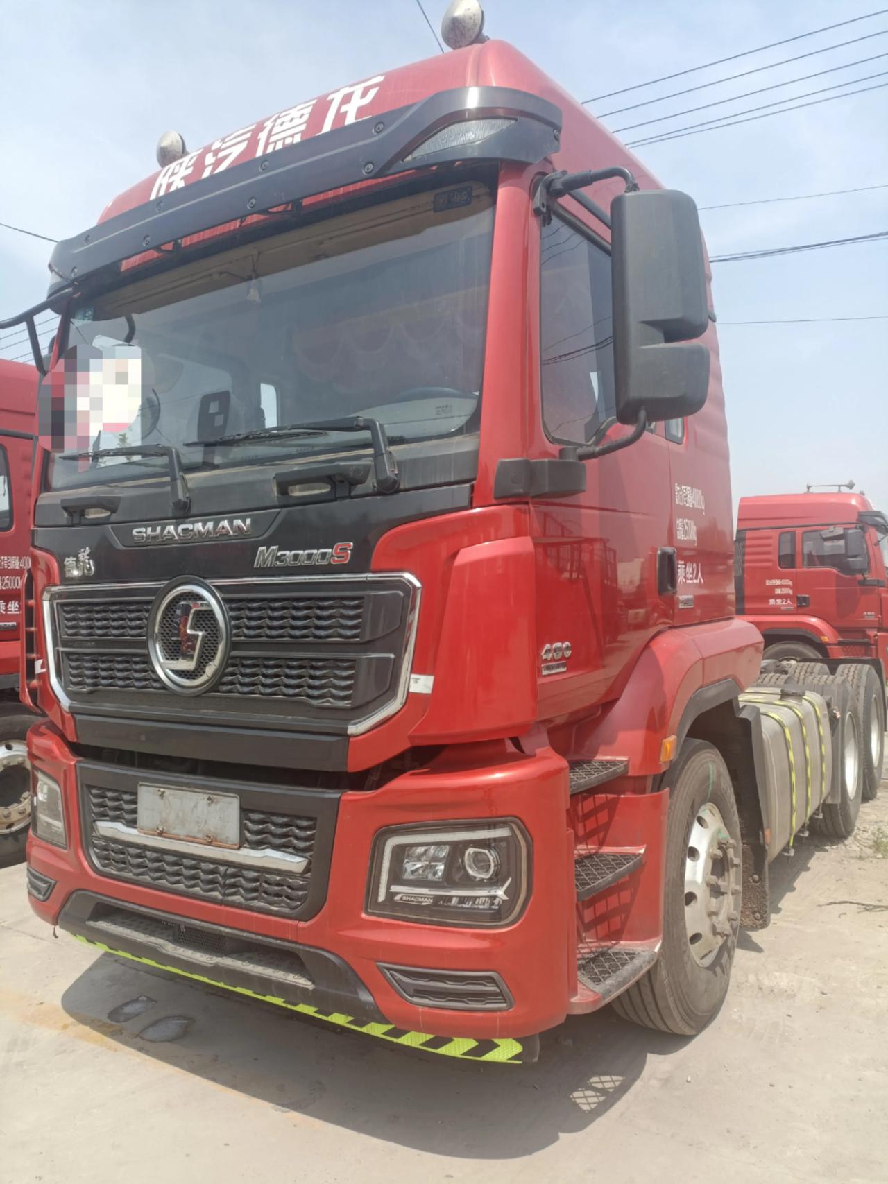 陕汽德龙m3000s二手牵引车 21年2月份,460马力,潍