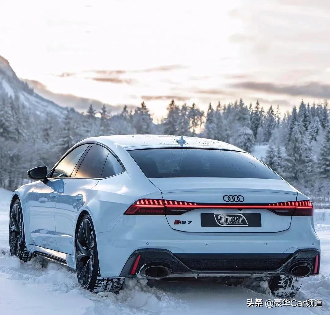 冬天应该有的样子 雪地与奥迪rs7__懂车帝
