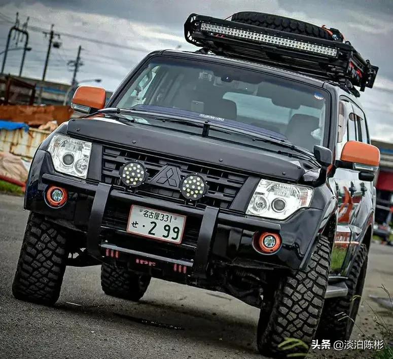 三菱帕杰罗改装黑武士,可能未来所谓的内置大梁真的会成为趋势吧