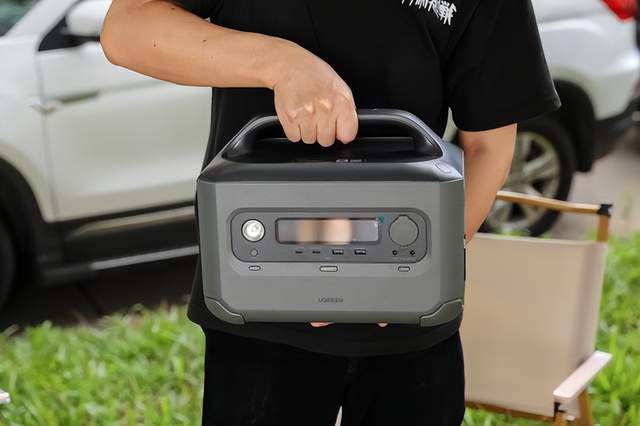 户外电源新选择，绿联星辰户外电源GS600，一站式解决户外用电难