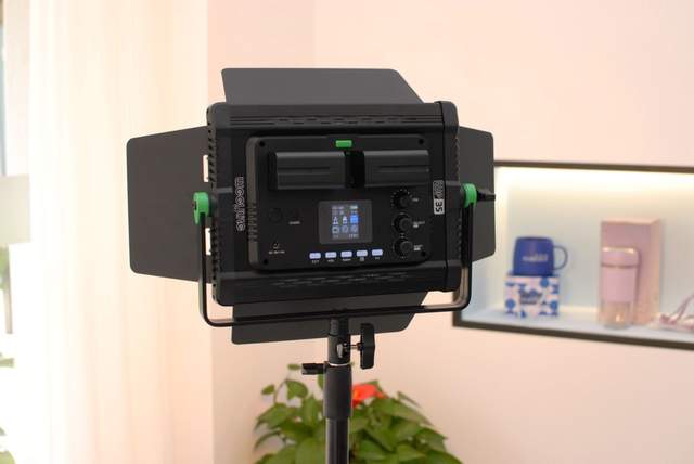 唯卓仕微徕WP35体验：经济实惠，支持APP控制，摄影新手必备