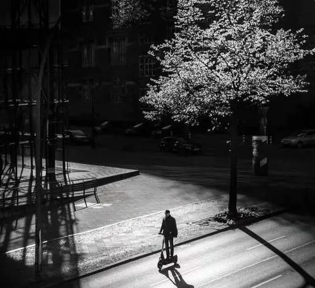 欠钱15万月入4000还要养家