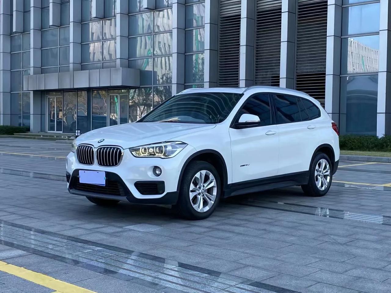 宝马x115t的排量3缸机一手车收进目前跑了10万公里但车况原版少许面补